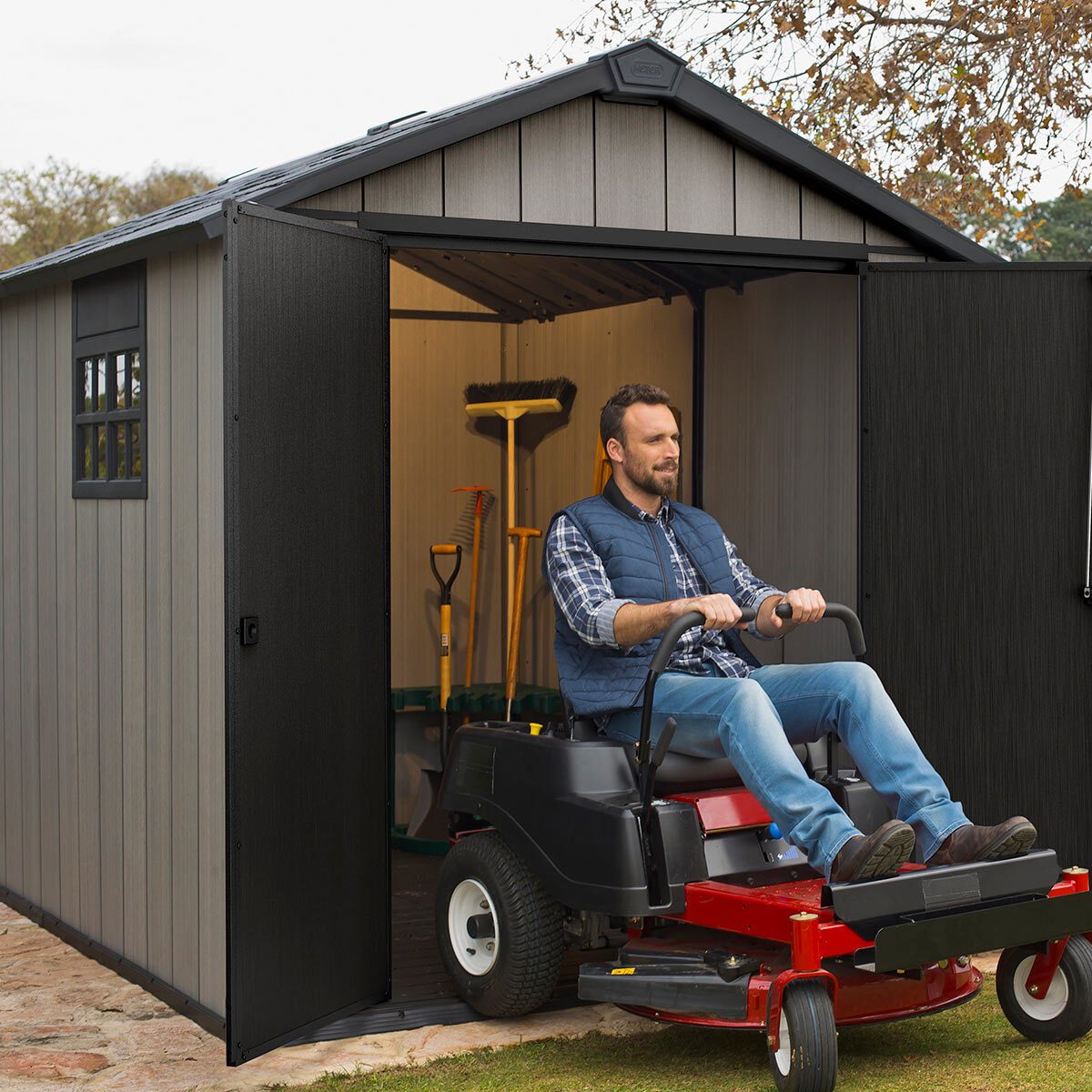 Keter Oakland 7ft 6" x 9ft 4" (2.3 x 2.9m) Shed